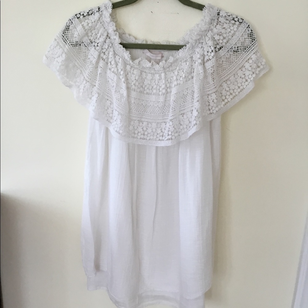 Zara white on or off the shoulder blouse.L